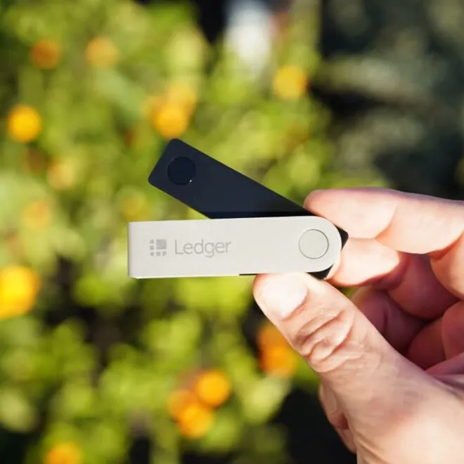 Protege tu Bitcoin: mejor wallet fría 2025